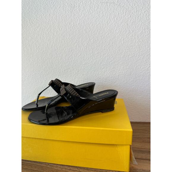 Fendi Black Patent Leather Logo Wedge Sandals – Size 7 (Made in Italy) - Picture 4 of 4